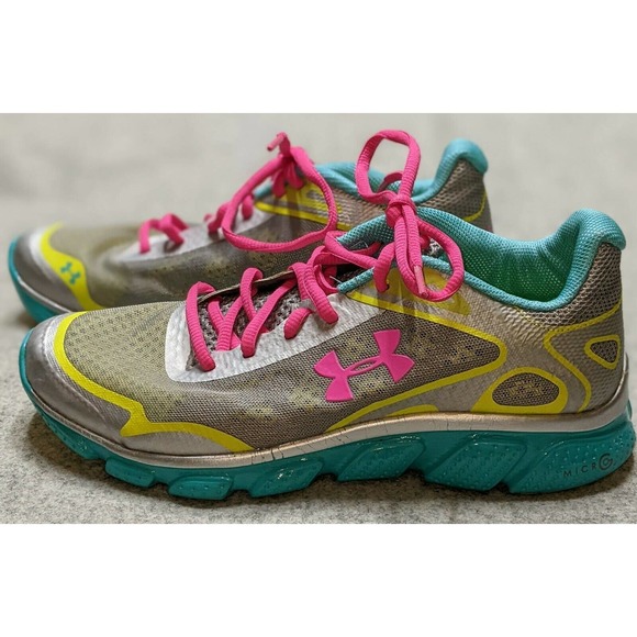 Under Armour Women's Micro G Pulse 1241971-099 Green Running Shoes Size 8.5 - Picture 2 of 6